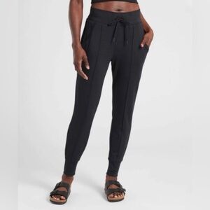 Athleta Women’s Black Bliss Joggers